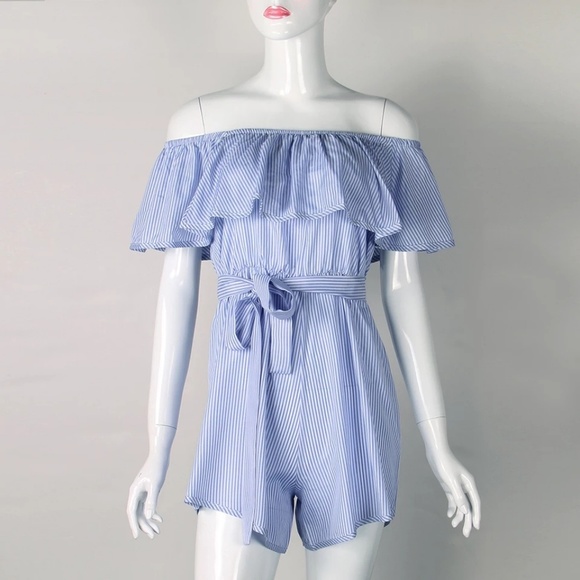 ⭐⭐NEW⭐⭐ TRENDING RUFFLE STRIPED ROMPER - Picture 3 of 3